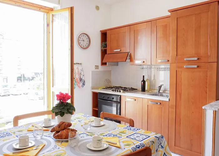 Lemon House - Mimá Management Apartamento Alguer